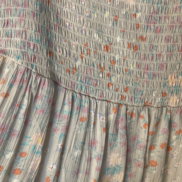NWT smocked bodice maxi dress, gray and floral print. - Picture 2 of 8
